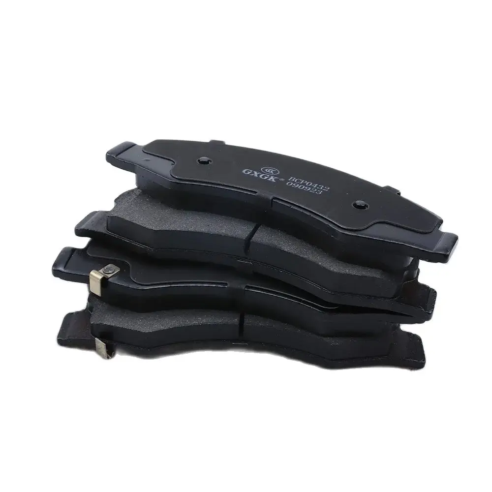 Front Brake Pad Set For Foton Toano 2014 EV 2016 2.0T 2.0TDI 2.5TDI 2.8TDI Accessories
