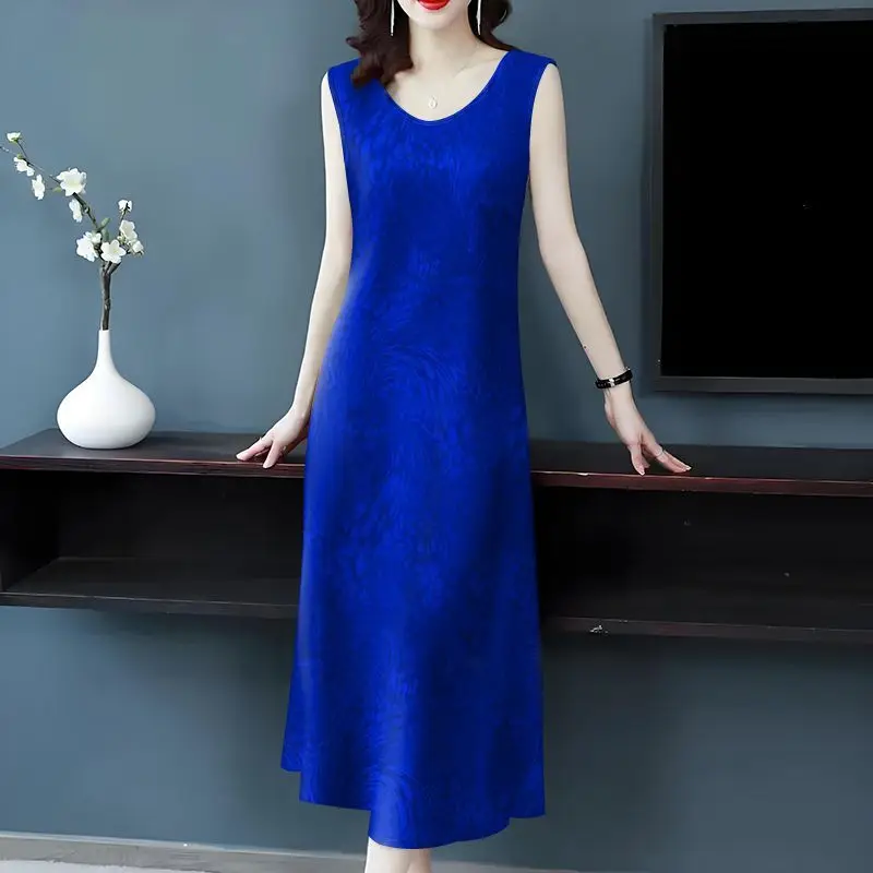 Elegant Sleeveless V-Neck Maxi Dress Women's Blue Floral Print Loose Fit Casual Daily Summer Lightweight Party Evening Dress