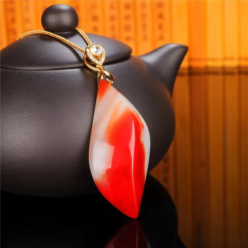 

Natural Color Hand-carved Jade Pendant Jewelry Necklace Pendant Necklace Fashion Accessories Men and Women Jade Pendant