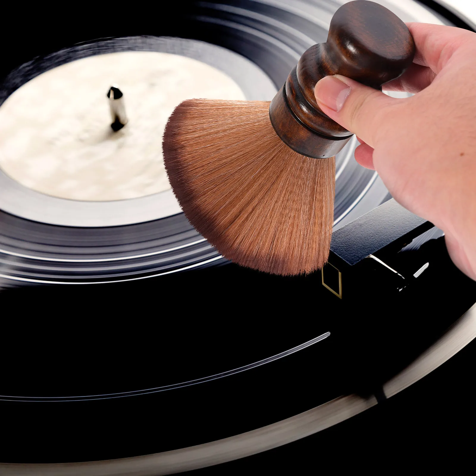 

1Pcs Vinyl Record Cleaning Brush Large Dust Remover Brush Turntable Cd Album Cleaner Dust Free Cd Album Cleaner