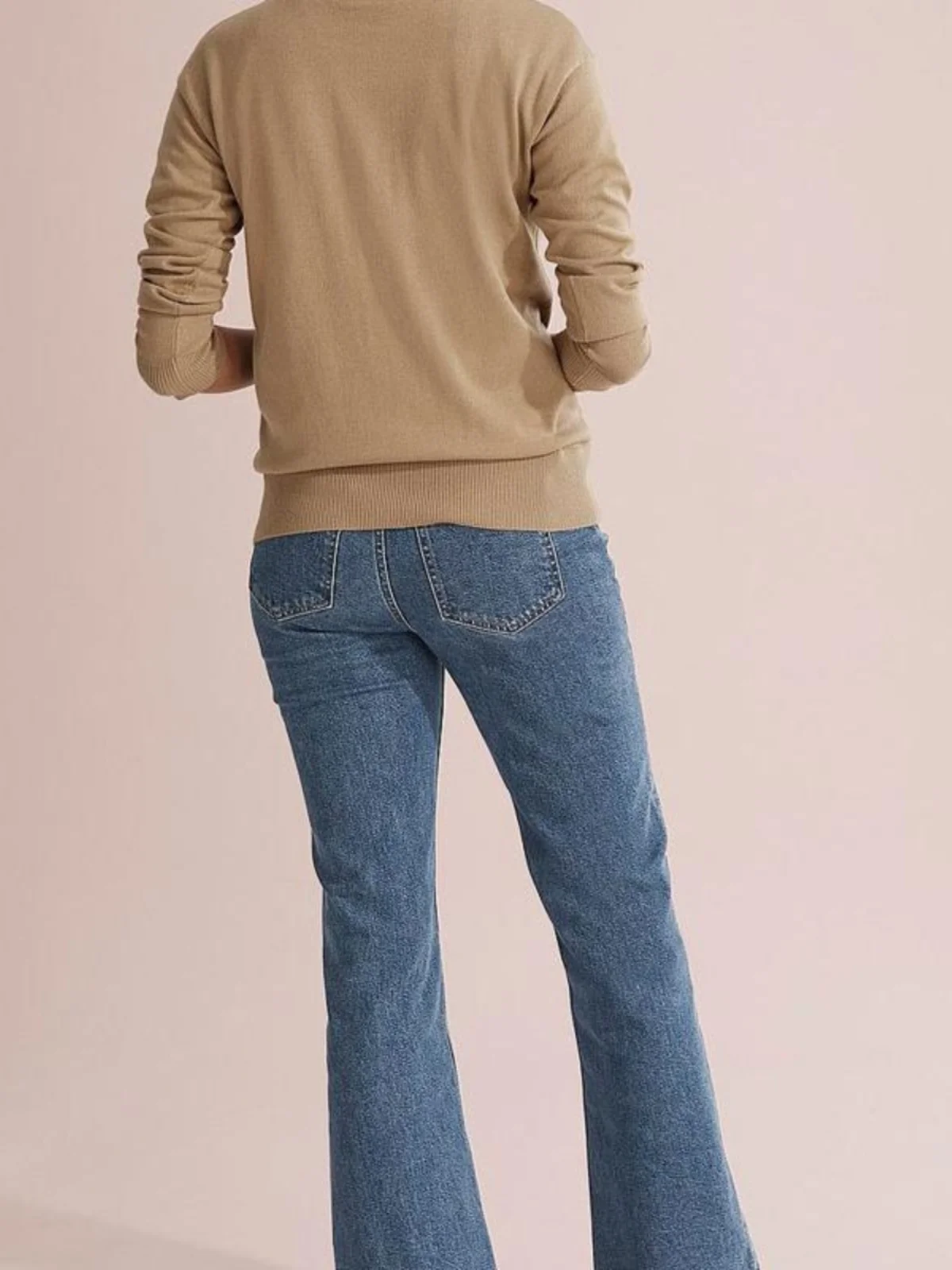 

Minimalist Classic round Neck Warm Spring Knitted Woolen Sweater Street Style Loose Fit Long Sleeve Cotton Polyeste...