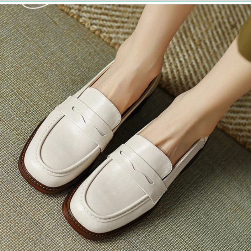 туфли Retro Black Loafers Shoe for Women Spring New Soft Leather Low Heel Single Shoe British Leather Shoe Round Head Women Shoe