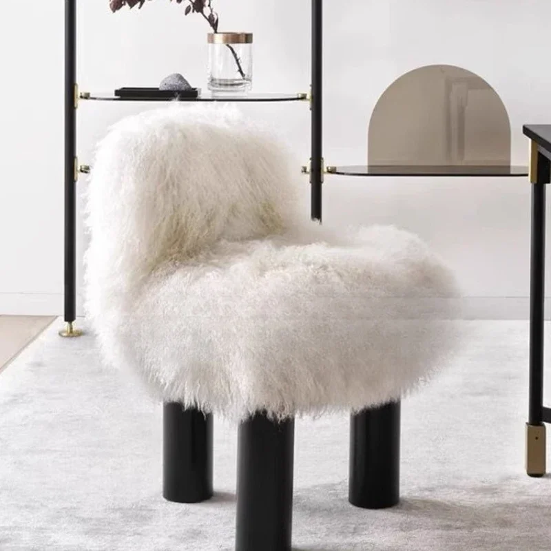 

Lamb wool chair light luxury single tripod sofa chair