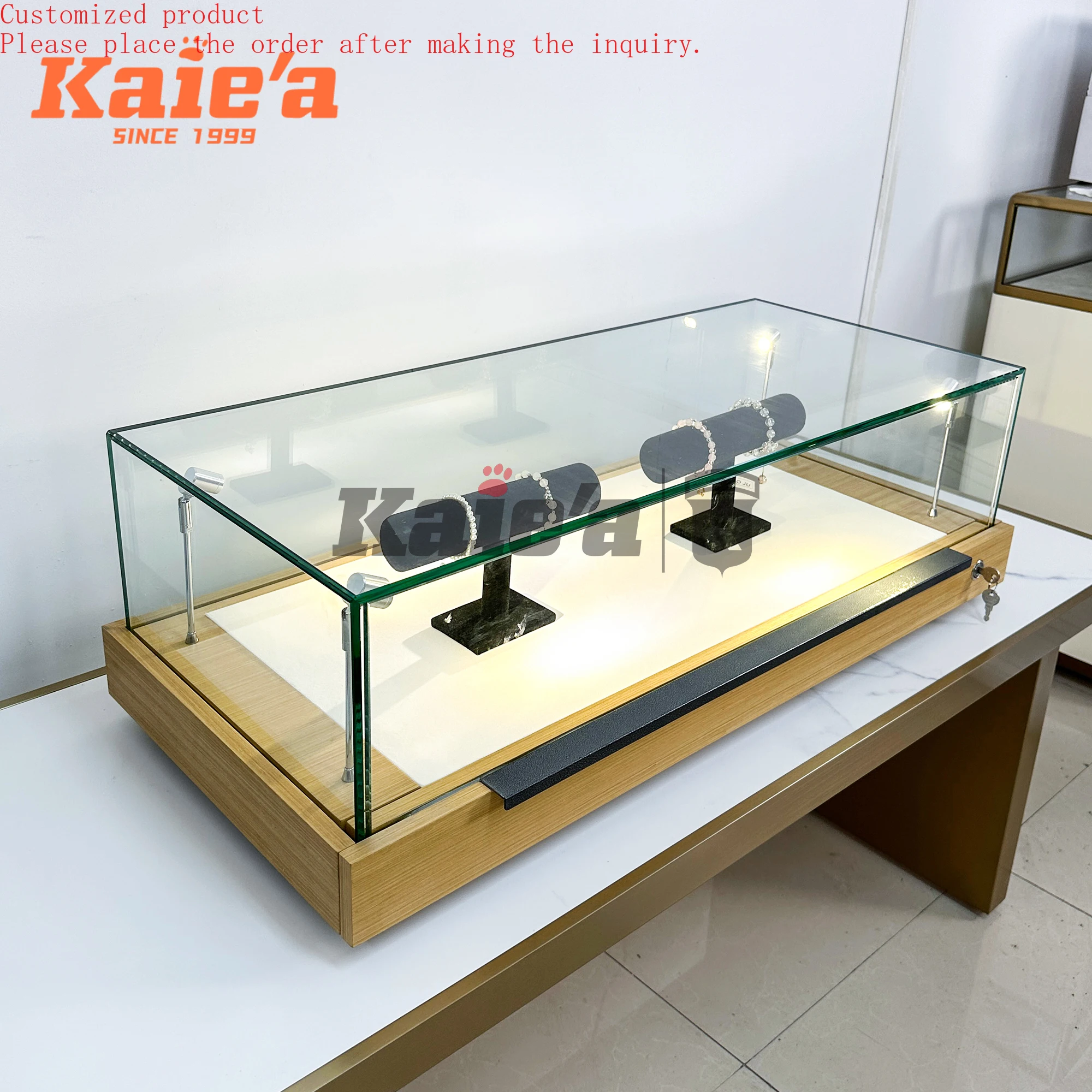 High End the Middle East Jewellery Store Design Custom Glass Display Cabinets Commercial Led Light Jewelry Shop Interior Design