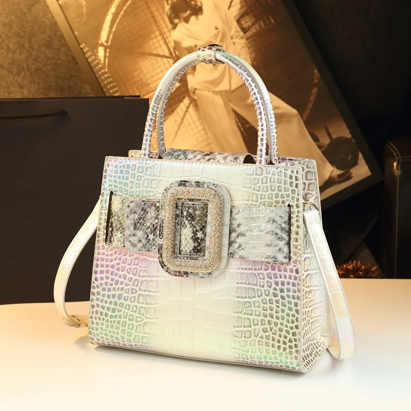 

Elegant Trendy Designer Diaper Bag For Women Luxury Leather Tote Large Capacity Stylish Crossbody Handbag With Letter Logo