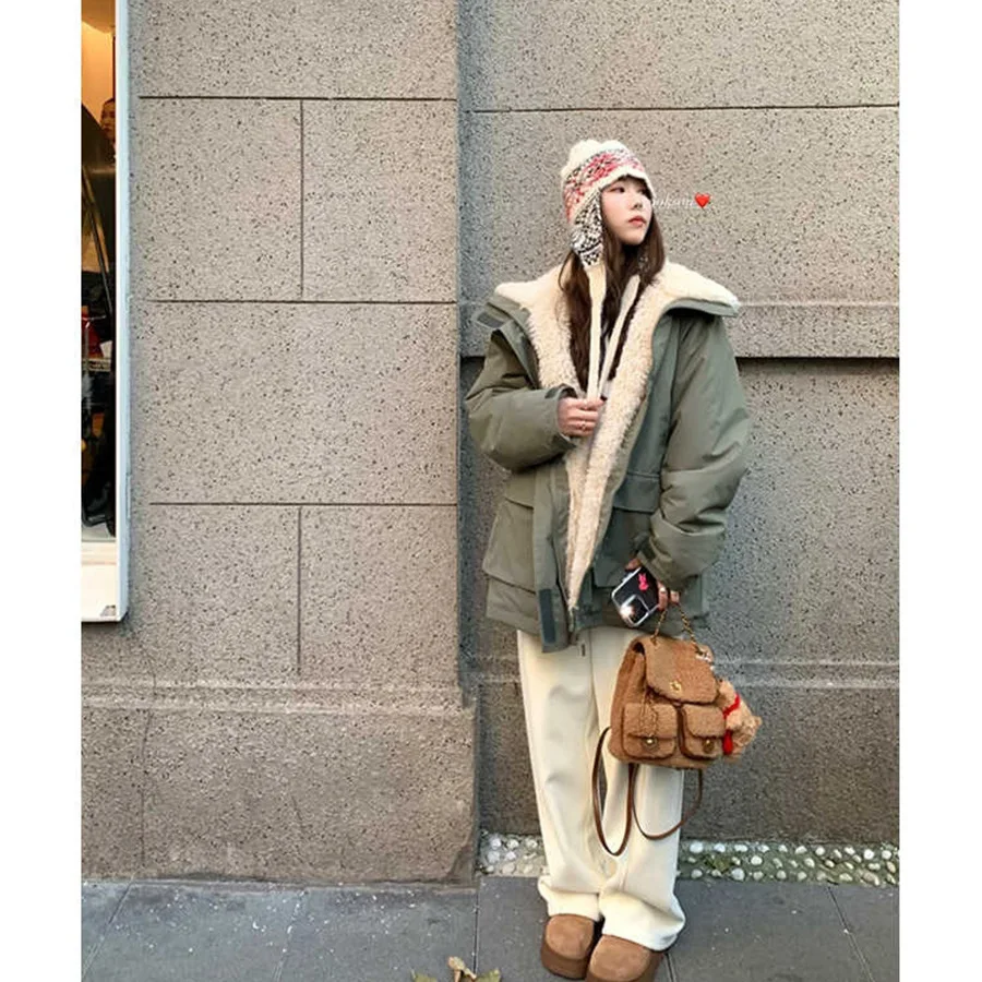 2025 Women's Warm Autumn and Winter Thick Workwear Style Overcomes Women's Lamb Wool Splicing Coat Loose and Versatile Solid Col