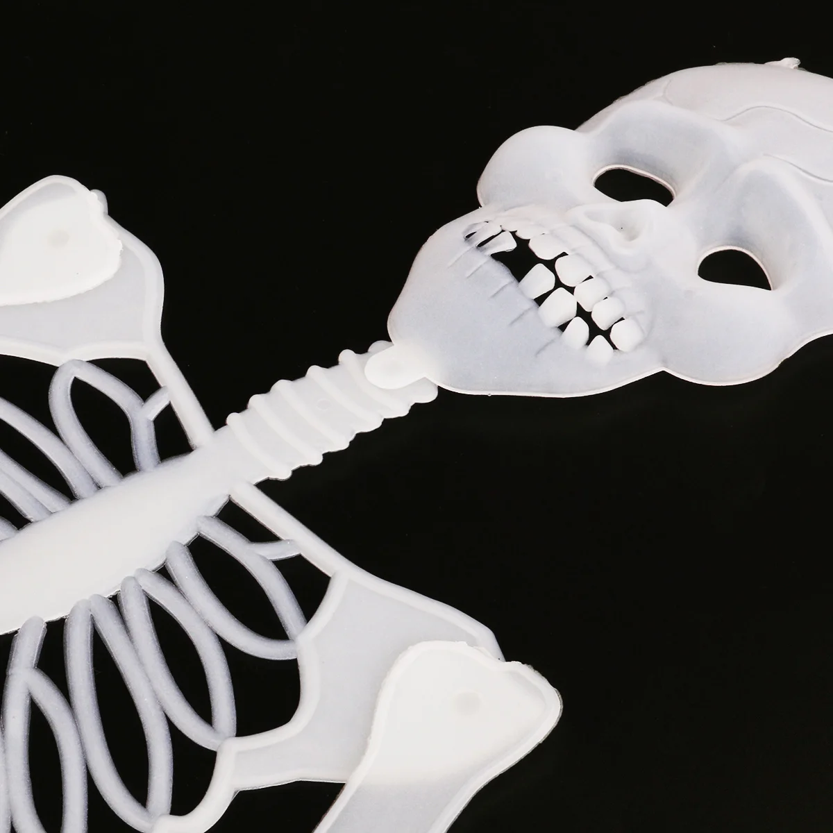 

90Cm Glowing Luminous Halloween Decoration Dark Hanging Bar Props Green Luminous Halloween Props