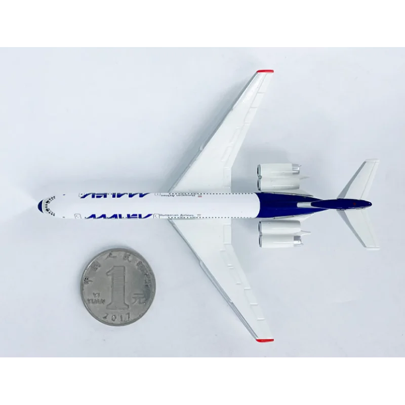 Diecast Scale Herpa 1:500 Hungarian Airlines IL-62M HA-LIA  Alloy Aircraft Model Metal Airplane Decoration Gift Collection