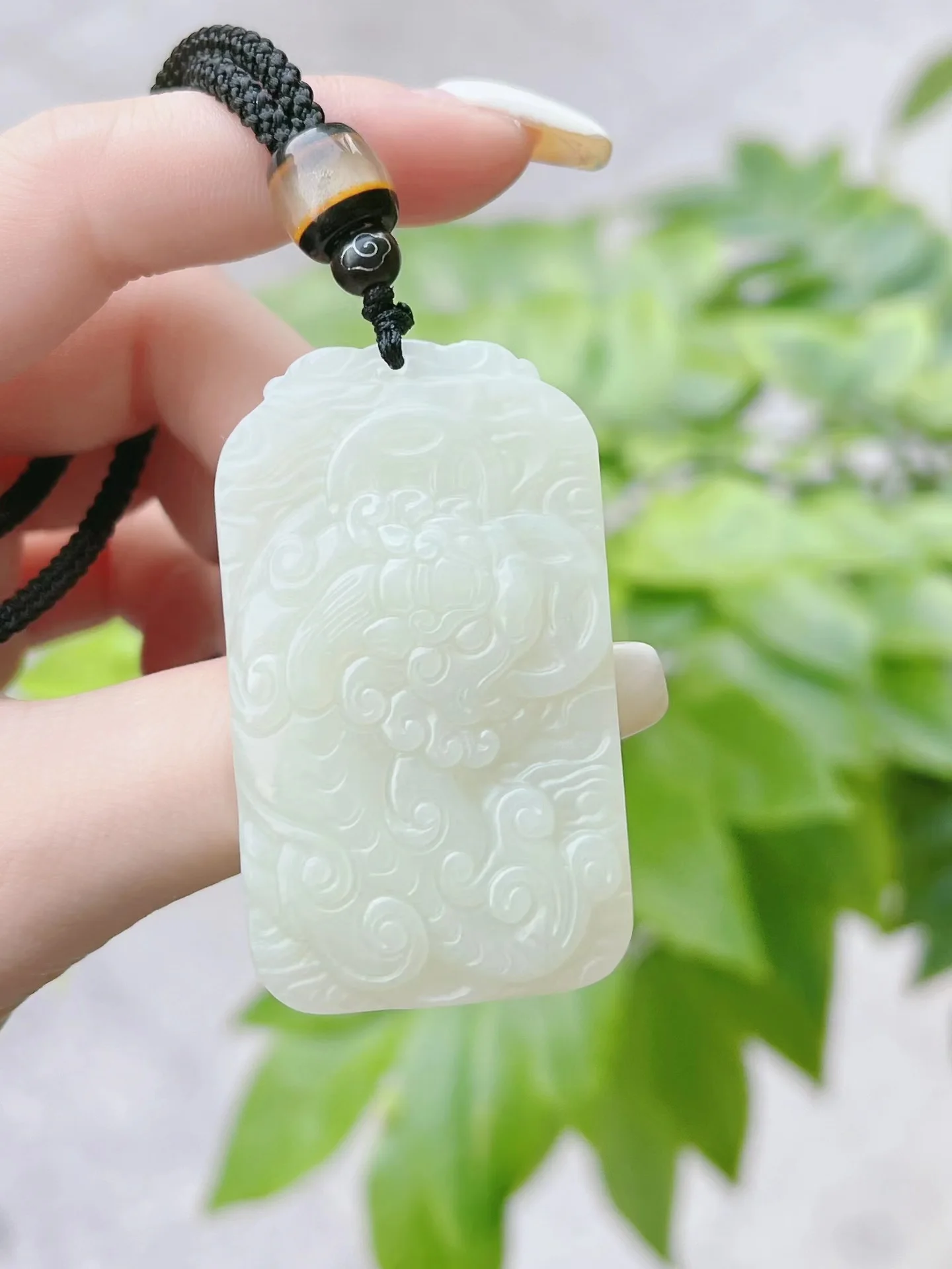 New Double-sided Carving Exquisite Hetian Fortune-producing Pixiu Pendant Jewelry 4030#