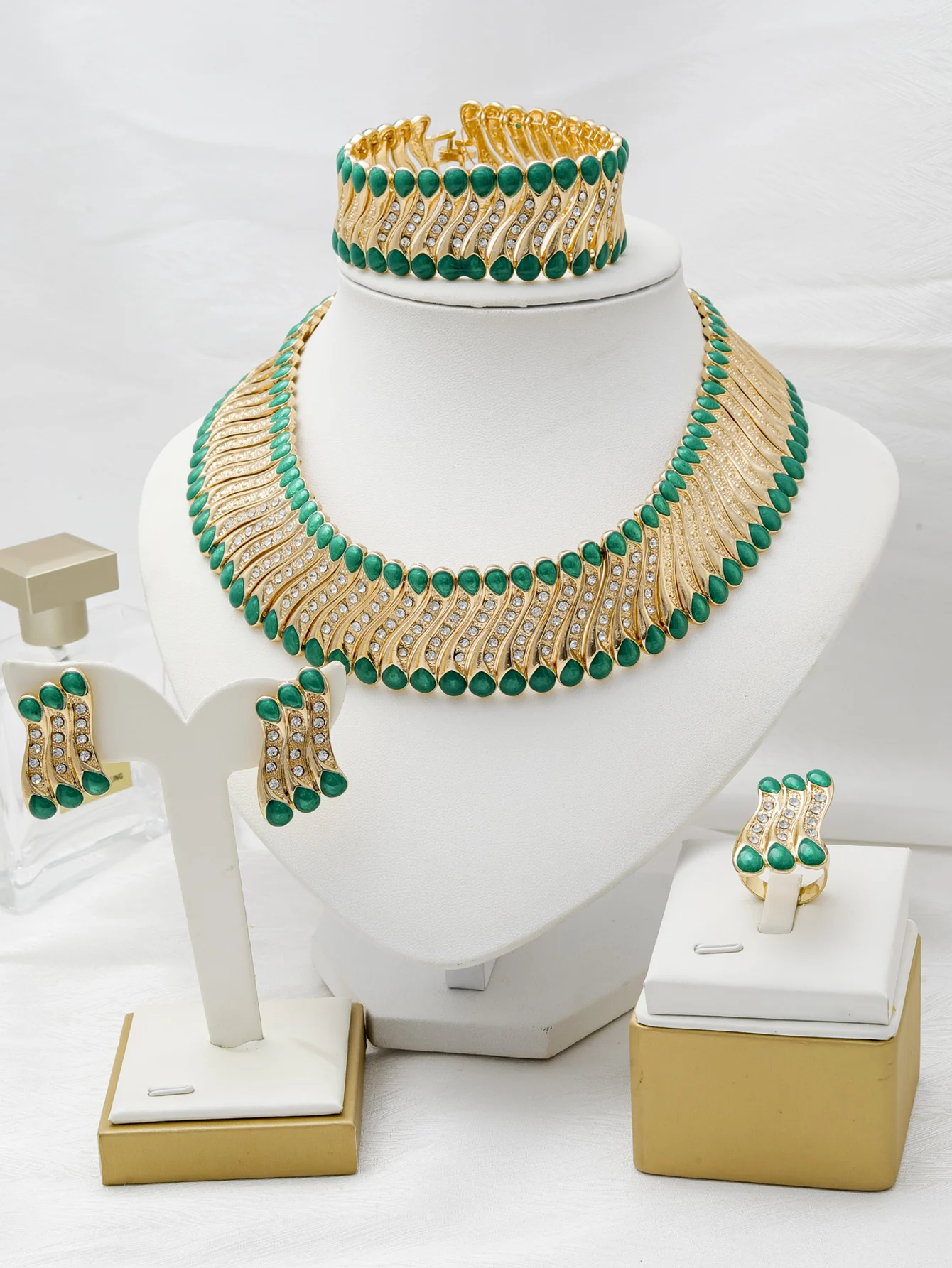 Fashion Green Enamel Crystal Jewelry Set 18K Gold Plated Jewelry Weddings Dubai Gold Necklace Earrings Necklace for Women