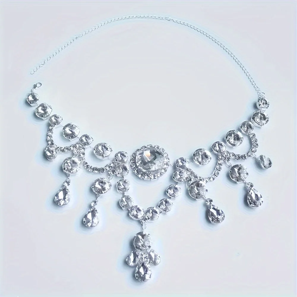 Fashionable Personalized Round Rhinestone Necklace Set for Banquet Party Exaggerated Necklace Earring Accessories Jewelry
