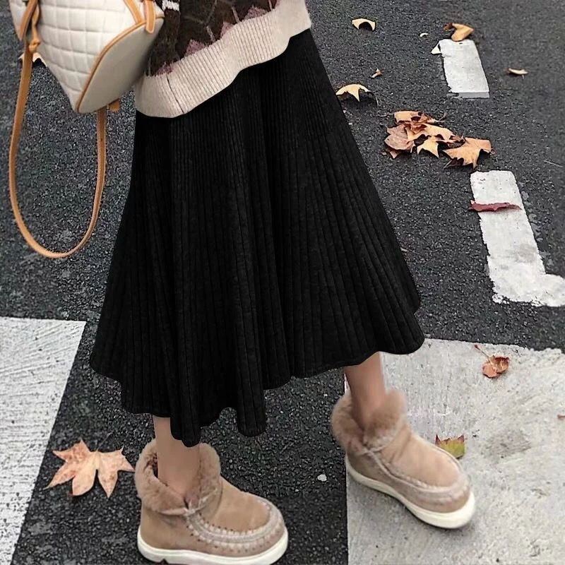 Vintage Solid Color Knitted Skirt Women's Mid Long Elastic High Waist A-line Pleated Female s Autumn Winter T367