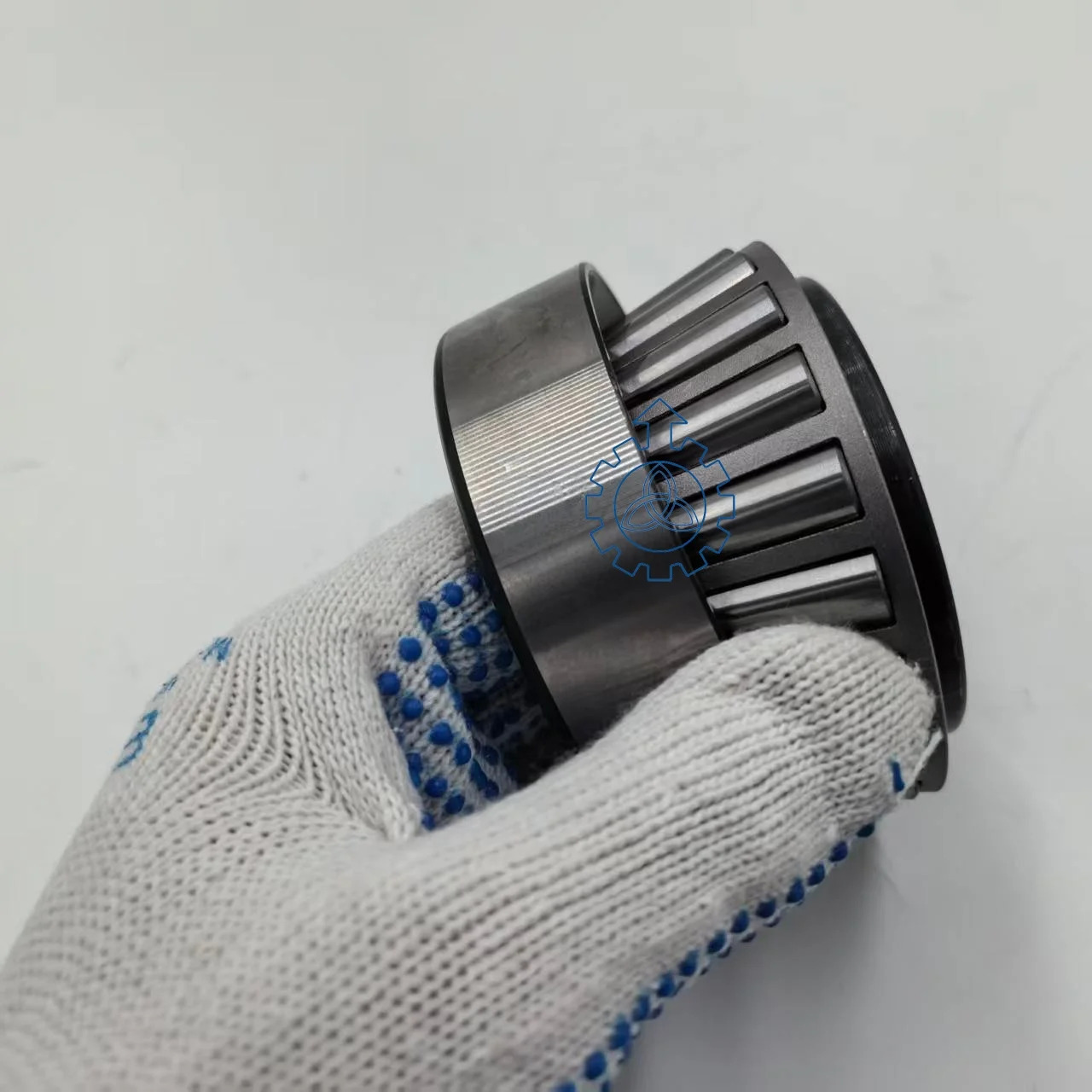 Suitable for various truck models   DAF, Benz, Iveco. tapered roller bearing d: 50 mm, D: 90 mm, H: 32 mm 5000470861 7181852