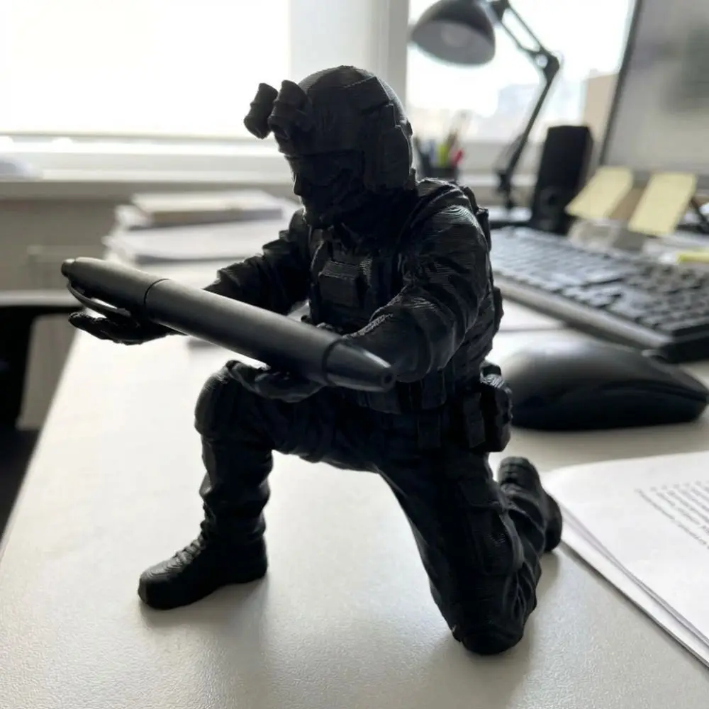 Unique Soldier Pen Holder Special Forces Figure Stationery 3D Printed Pen Stand Plastic Warrior Ornament Home Office