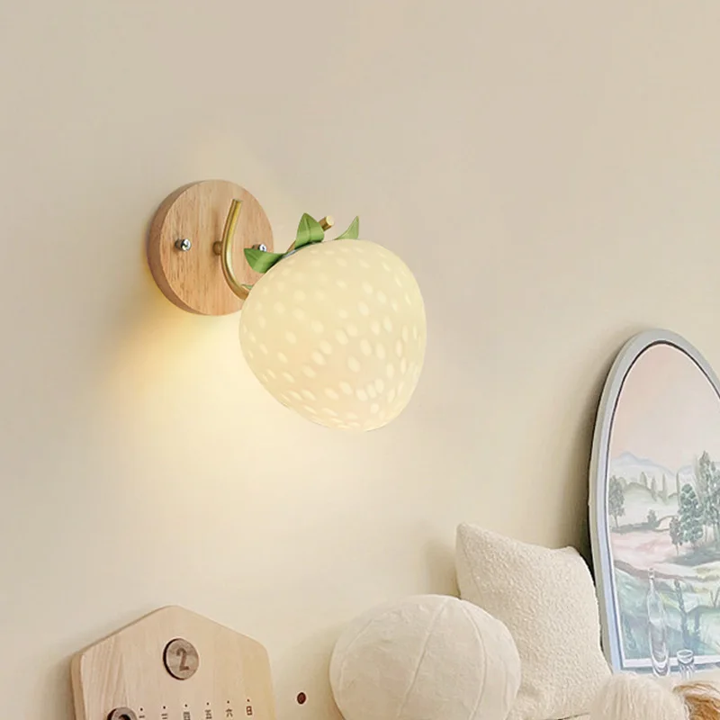 

Log Style Strawberry Wall Lamps LED Glass Strawberry Lamp Nordic Creative Baby Room Nursery Boy Girl Bedroom Bedside Wall Lights