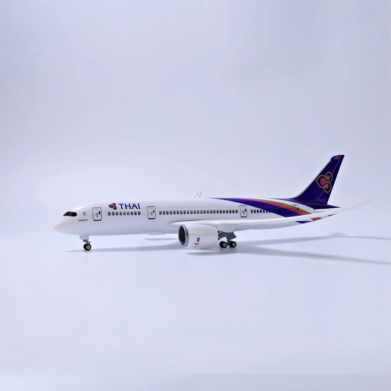 

47cm 1/130 Scale Model Thai Airways B787 Resin Toys Airplane Diecast Assemble Aircraft With LED Light Base Boys Holiday Gifts