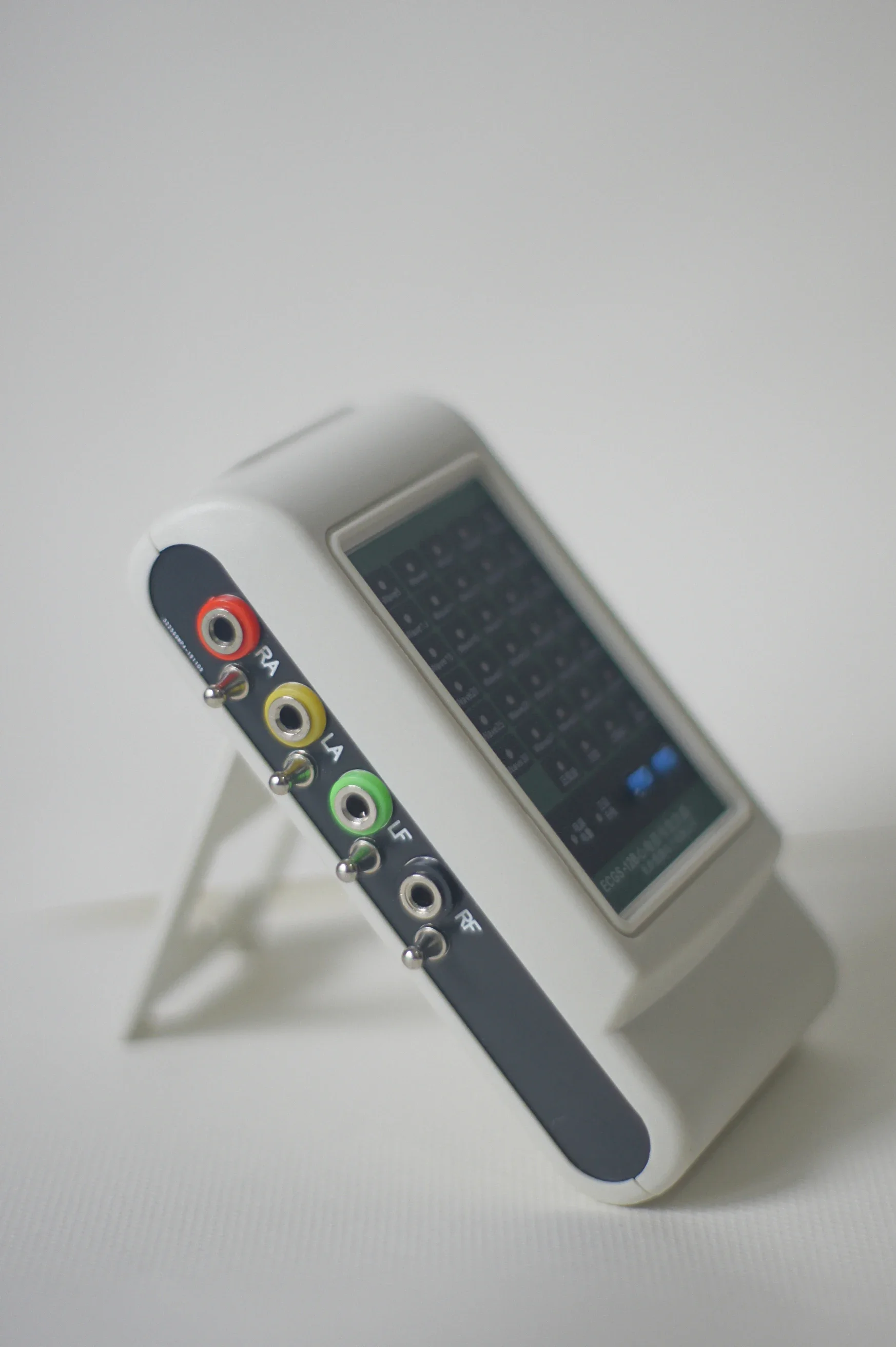 Signal Generator Signal Source Simulator Can Load Waveform Data