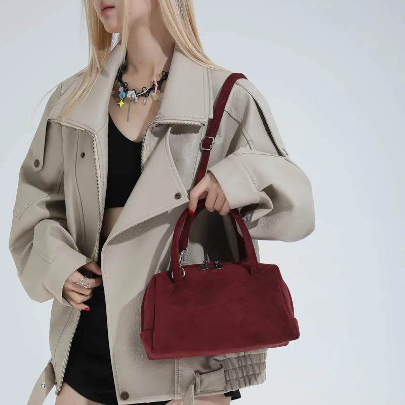 Leftside المرأة حقيبة كتف صغيرة 2025 شتاء الاتجاه الجديد وسادة حقائب كروسبودي العلامة التجارية الفاخرة مصمم الاتجاه حقائب اليد والمحافظ #3