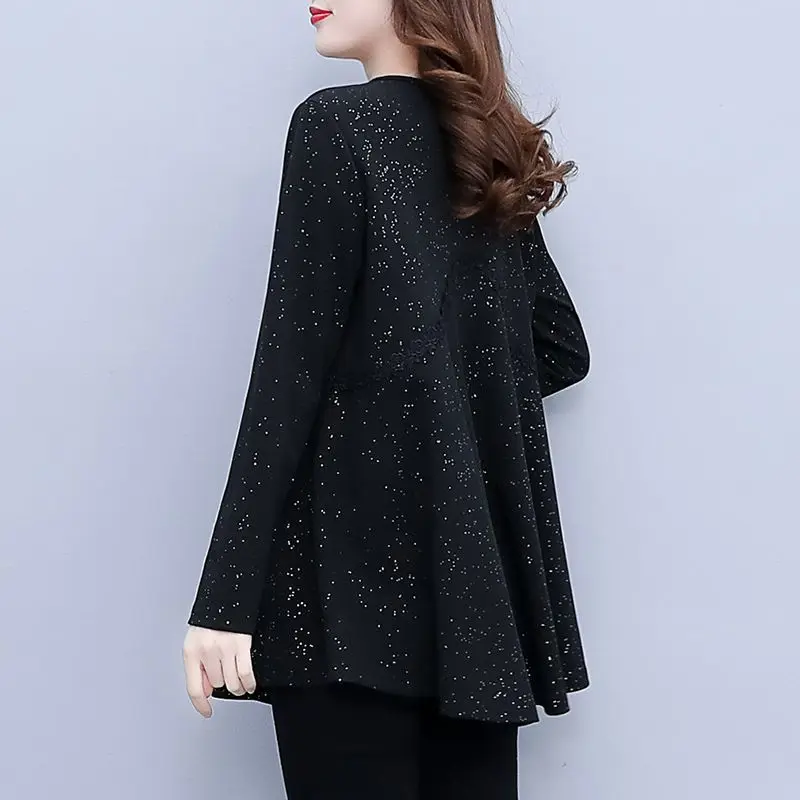 Temperament Three-dimensional Decoration Sequin Solid Color Loose Show Off Weight Large Size Ladies\' Base Shirt Autumn 2024