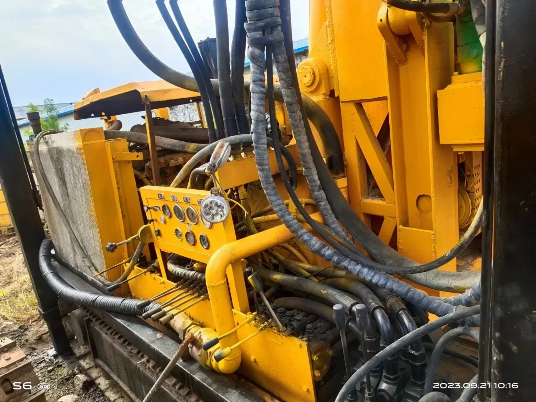 جهاز حفر آبار المياه يعمل بشكل جيد ، صنع في من خلال محرك Yuchai ، Prd400 ، our m