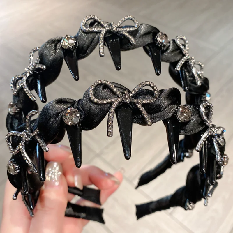 

Water Diamond Bow Toothed Comb Hair Hoop for Women New Daily Wear Anti slip Headband Pressure Hair Clip Headpiece