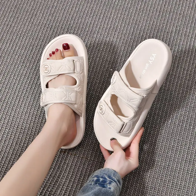 Platformowe buty damskie czarne letnie 2024 obuwie sandały dla kobiet Outdoor Chic i eleganckie codzienne buty wygodne Vip Korea