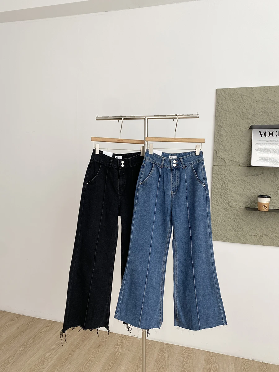 

High Waist Straight Leg Jeans Women's Spring 2026 New Korean Version Chic Slimming Versatile High Waist Denim Skinnies