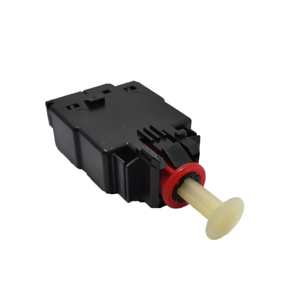 

Кнопка включения тормозов автомобильных деталей