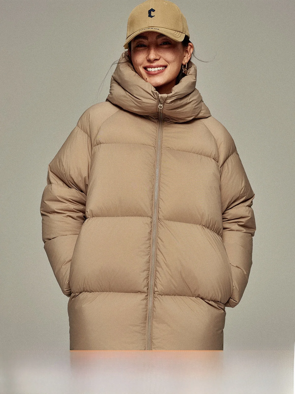 

Practicali Meets Sle: Little Bug's Pyrenees Wood Du down 95 Fill Power Egg Hat Mid-Length Bread down Jaet