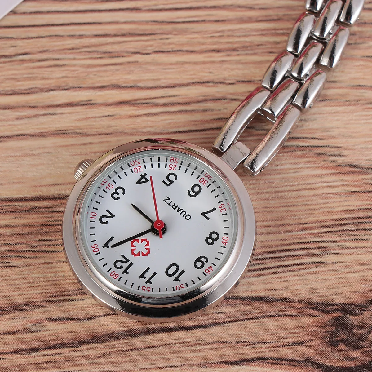 

Nurse Pocket Watch Heart Shaped for Men Women Green Small Lightweight Hanging Watch Waterproof Accessories Jewelry