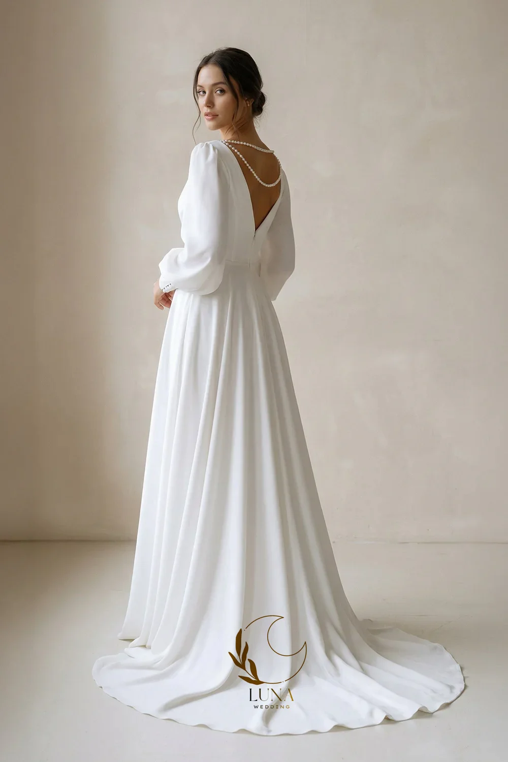 Luna Customized Modest Civil Wedding Dresses A Line V-Neck Long Sleeves Bridal Gown Backless Vestido De Novia