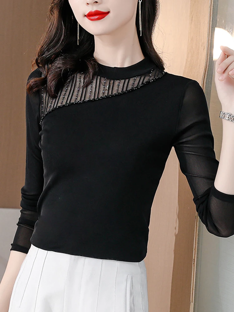 Nuovo 2025 Camicie con fondo nero Moda Chic Top Donna Sexy Scava fuori Slim Stretch T-shirt basic Abbigliamento casual femminile