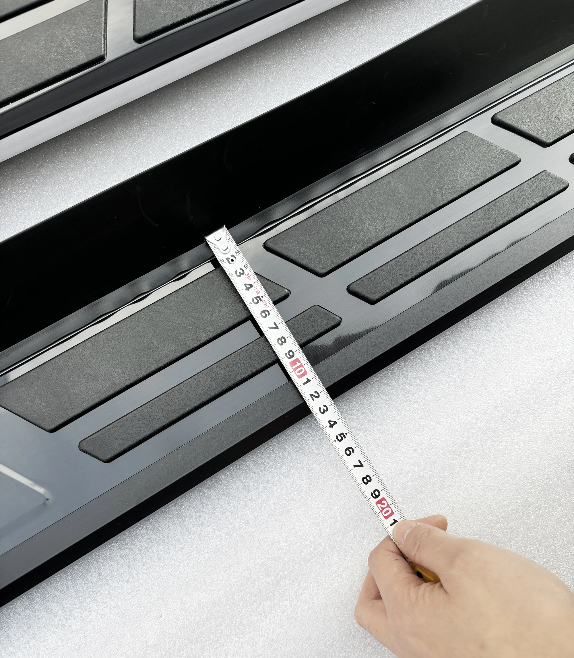 2 قطعة مناسبة لسيارة Ford Escape 2013-2019 دواسة لوحة الجري ذات الخطوة الجانبية (مع الأقواس) نمط أسود رائع بلمسة نهائية مرآة