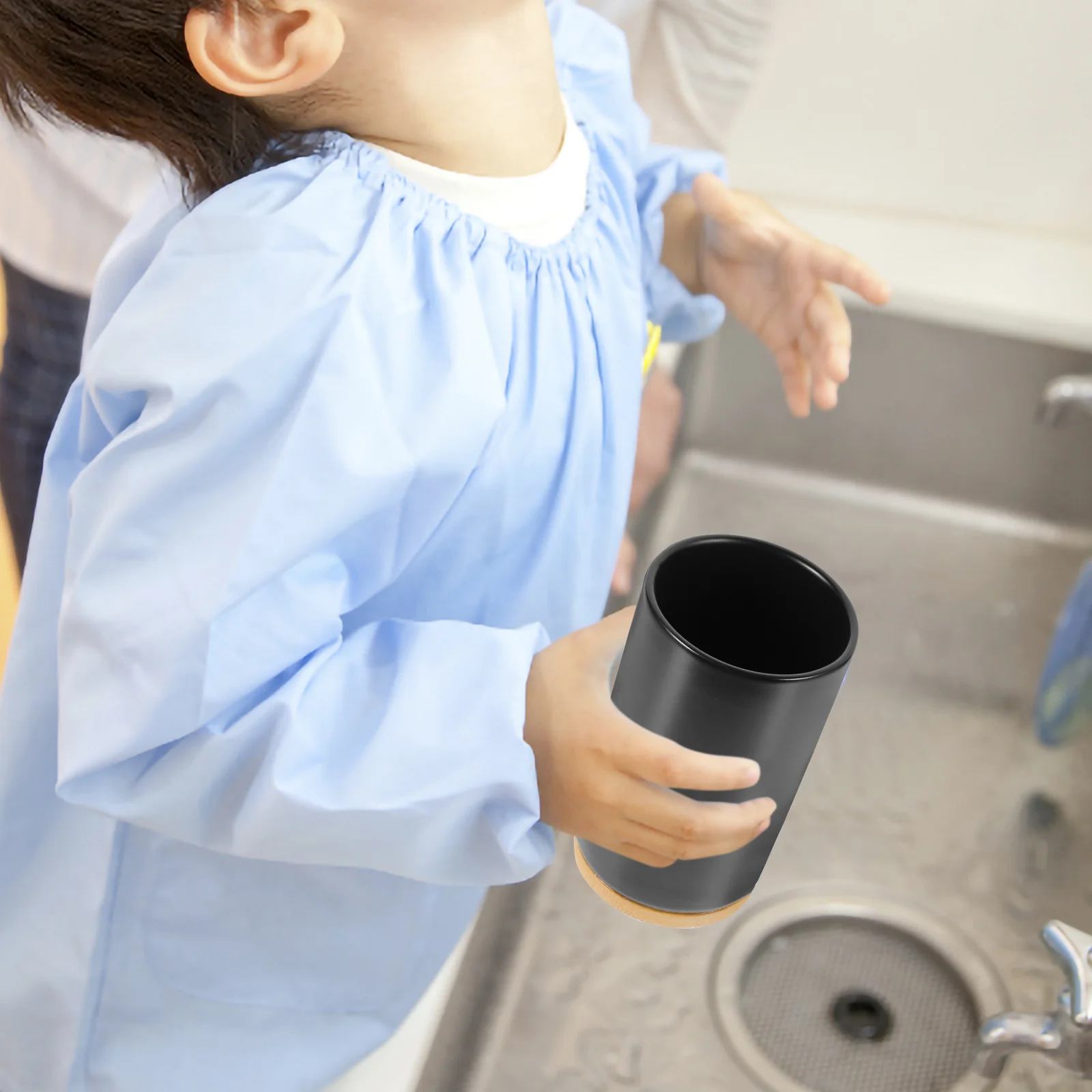 Tooth Rinsing Cup Ceramic Material Safe Easy Clean Heavy Duty Not Tip Over Ideal for Bathroom Counter Toothbrush and Toothpaste