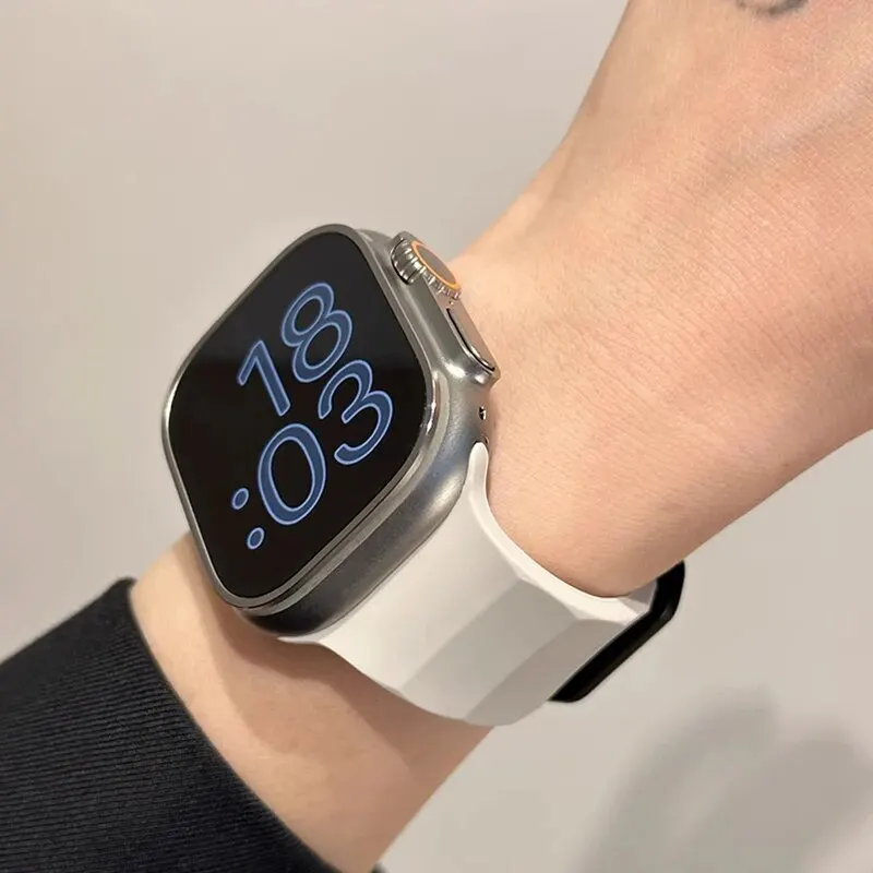 Ремешок силиконовый для Apple Watch Ultra 9 8 SE 7 49 мм 45 мм 44 мм 41 мм 40 мм