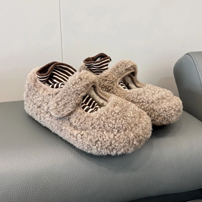 

Новые зимние женские меховые туфли Мэри Джейн на плоской подошве в стиле ретро - повседневная обувь на плоской подошве с плюшевой подкладкой, теплая удобная хлопковая обувь