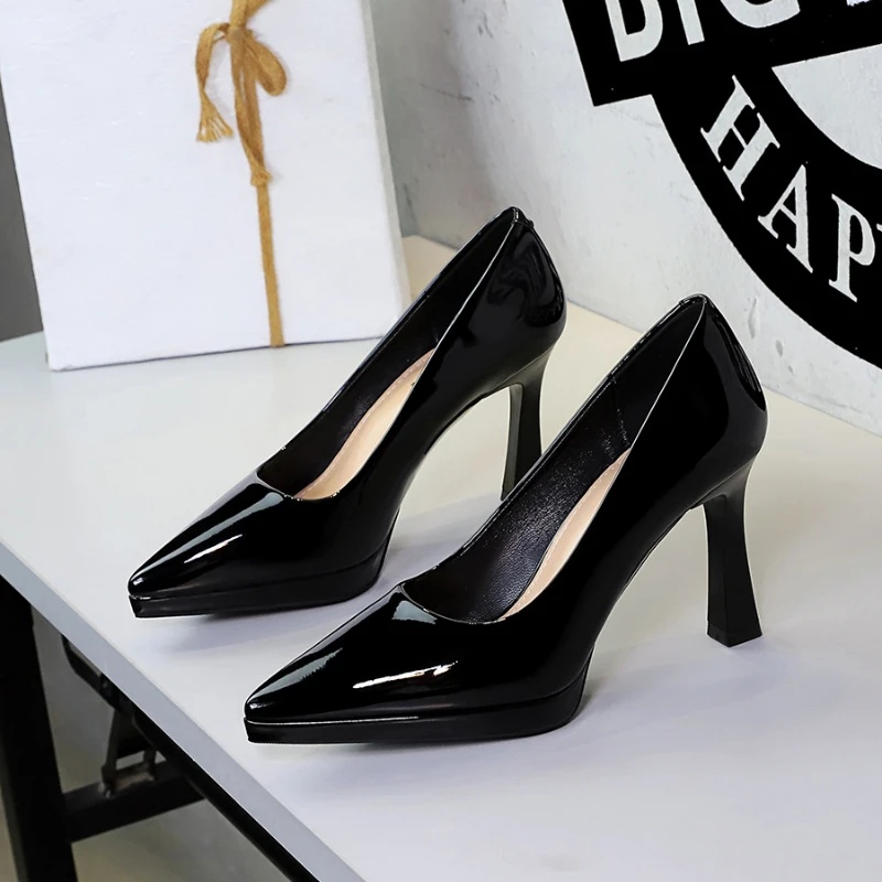 Catwalk Wedding Bride Non Slip Comfort Stage Performance Single Footwear For Ladies Women Red Platform Block High Heel Mary Jan