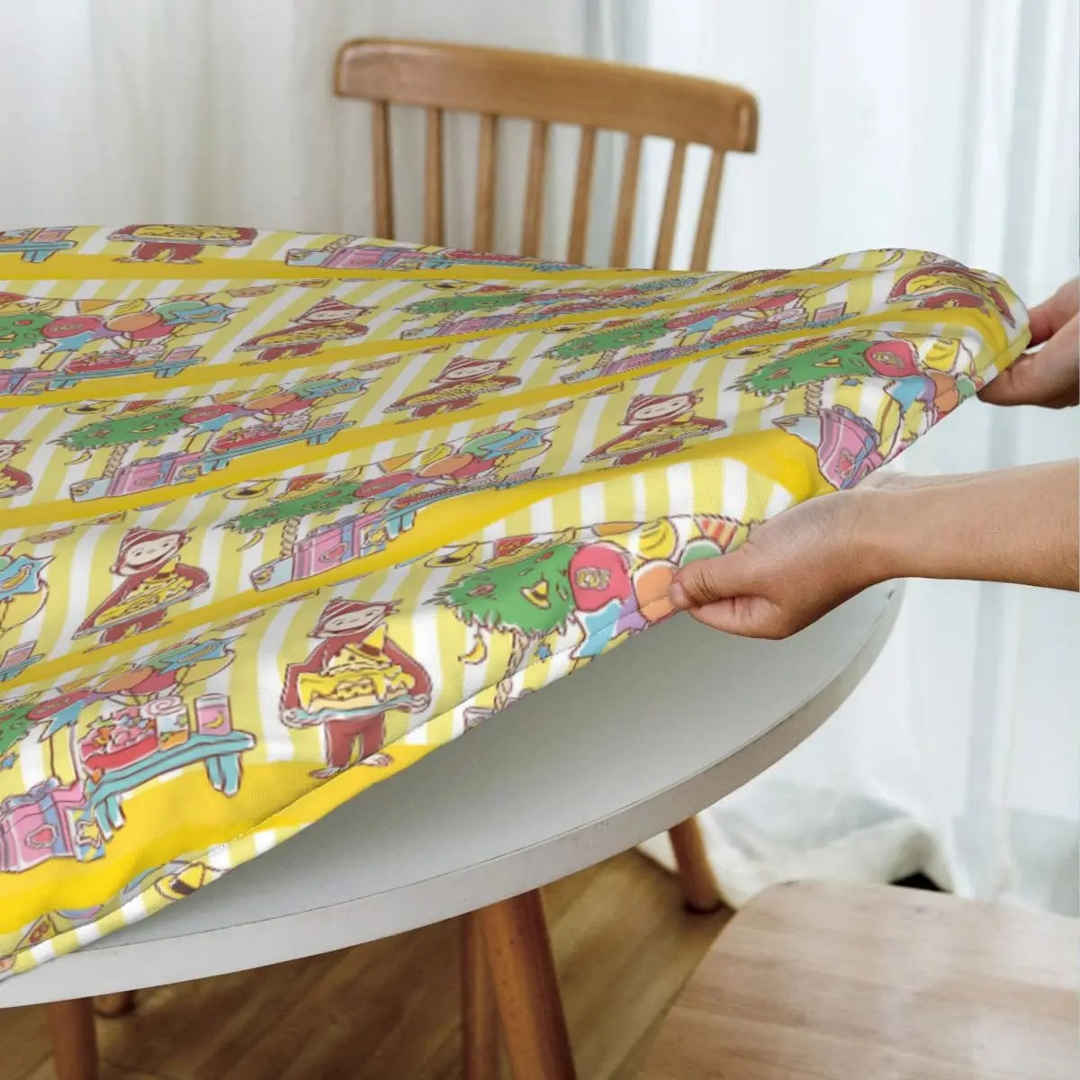 George The Curious Monkey Waterproof Round Tablecloth Oilproof Table Cloth for Kitchen Events Dining Table Cover
