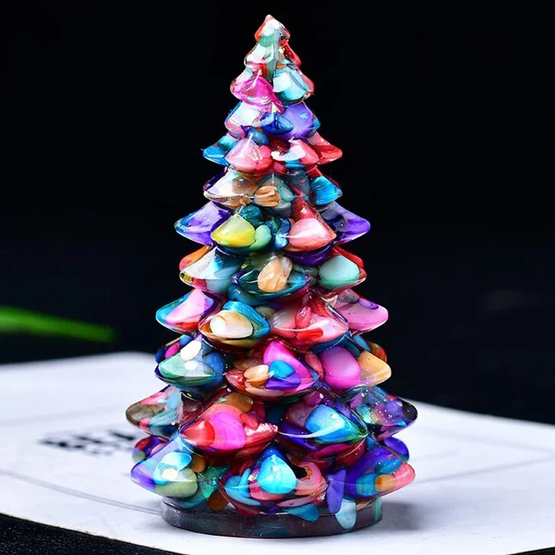 New Natural Crystal Crushed Stone Christmas Tree Resin Decorative Item for Home Desktop Decoration Christmas Display