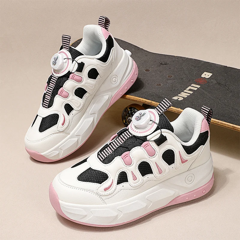 

Детские светящиеся кроссовки на четыре колеса, черные, розовые, со светодиодной подсветкой, обувь для роликовых коньков, детская обувь со светодиодной подсветкой, зарядка через USB для мальчиков и девочек