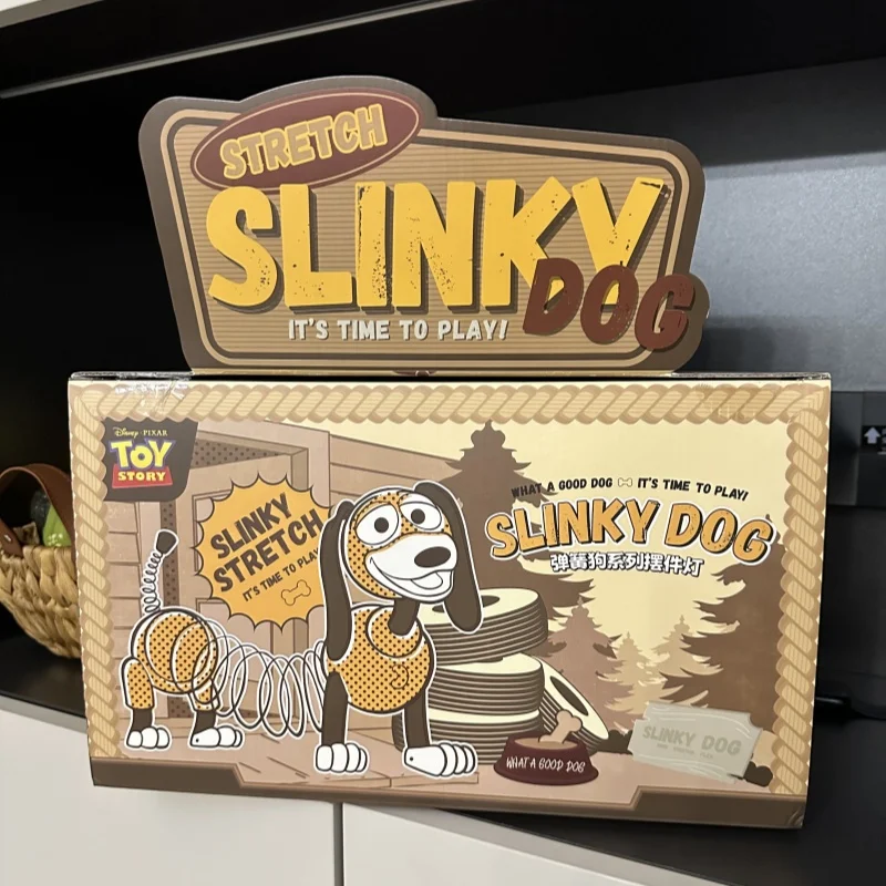 Originele Disney Toy Story Slinky Dog Anime Figuren Slinky Dog Ornament Collectie Speelgoed Nachtlampje Desktop Ornament Op voorraad