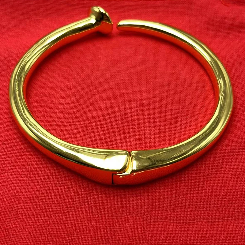 2026 Spain jewelry bracelet, luxury retro and minimalist jewelry set view 4