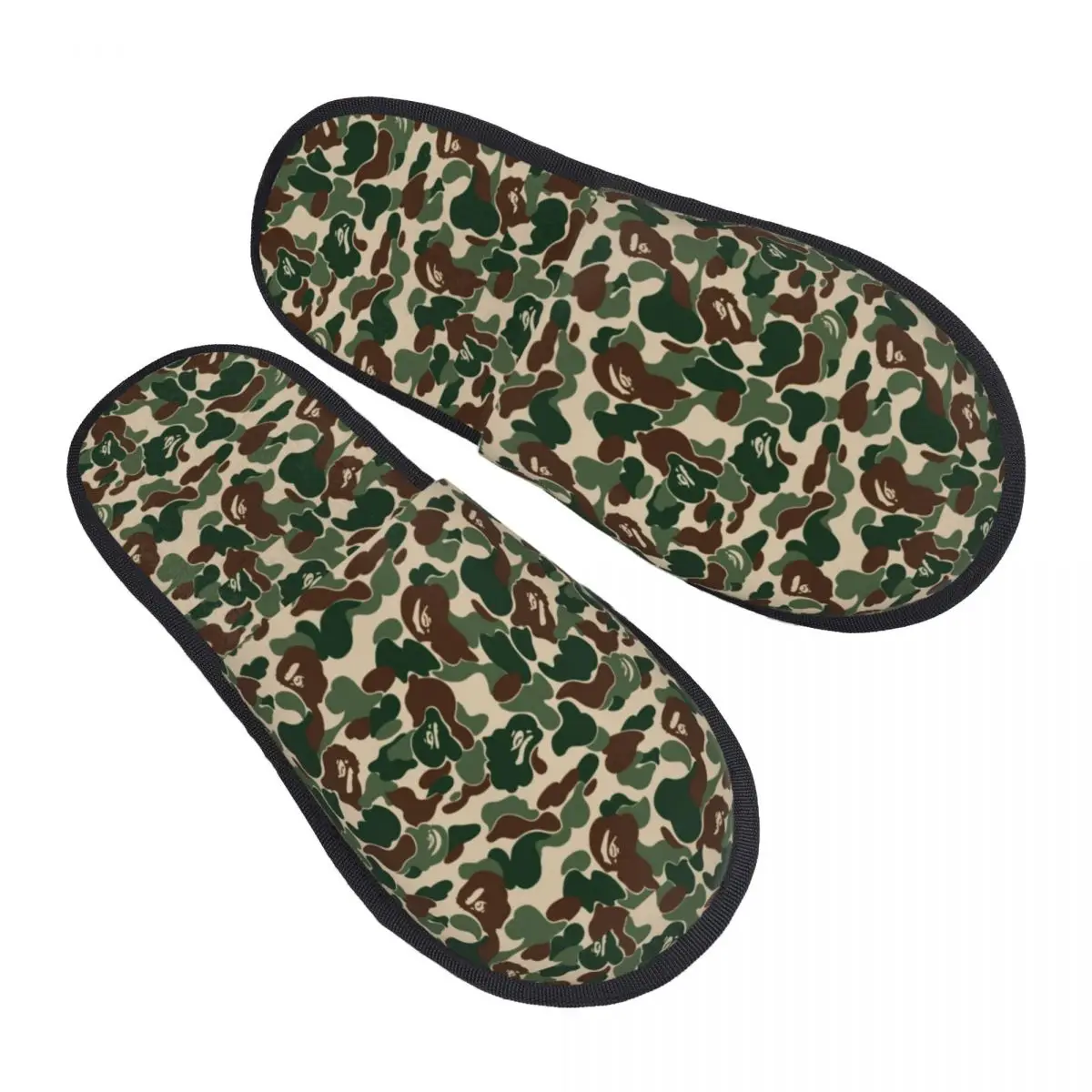 Aangepaste groene camouflage traagschuim pantoffels dames comfortabele warme camouflage ontwerppatroon huisslippers