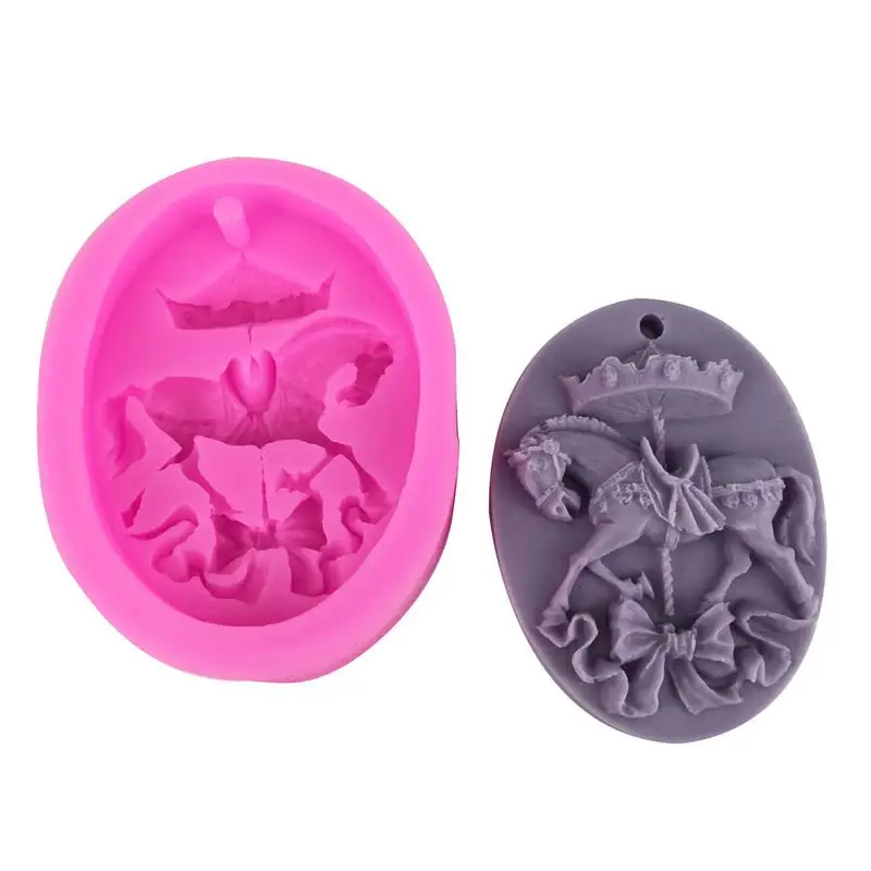 Carousel Silicone Mold Horse Cake Lace Decoration DIY Design Chocolate Pastry Dessert Fondant Mold Resin Kitchen Tool For Baking