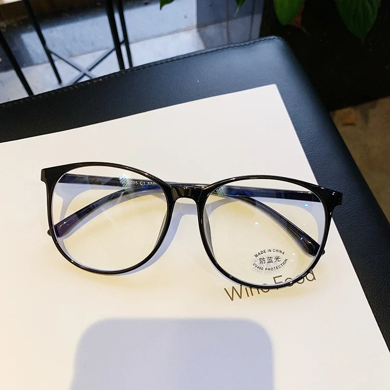 Fashion Clear Glasses Women Anti Blue Light Round Eyewear Blocking Glasses Optical Eyeglass Unisex Glasses Frame Fake Glasses