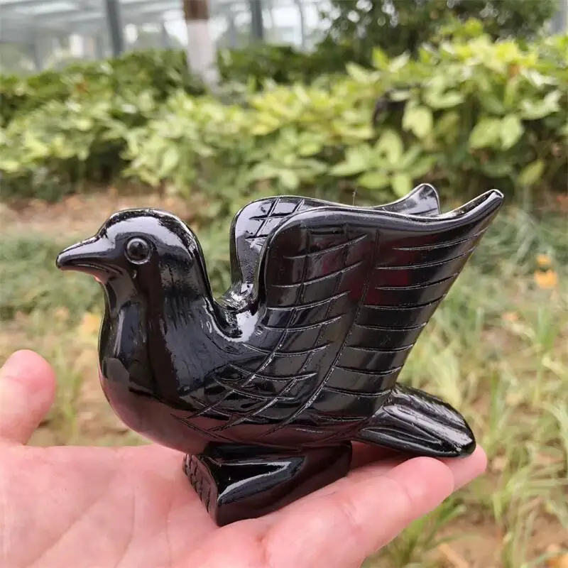 Natural Black Obsidian And White Marble Jade Peace Dove Carving Fashion Holiday Gift Quartz Carving Healing Decoration 1PCS