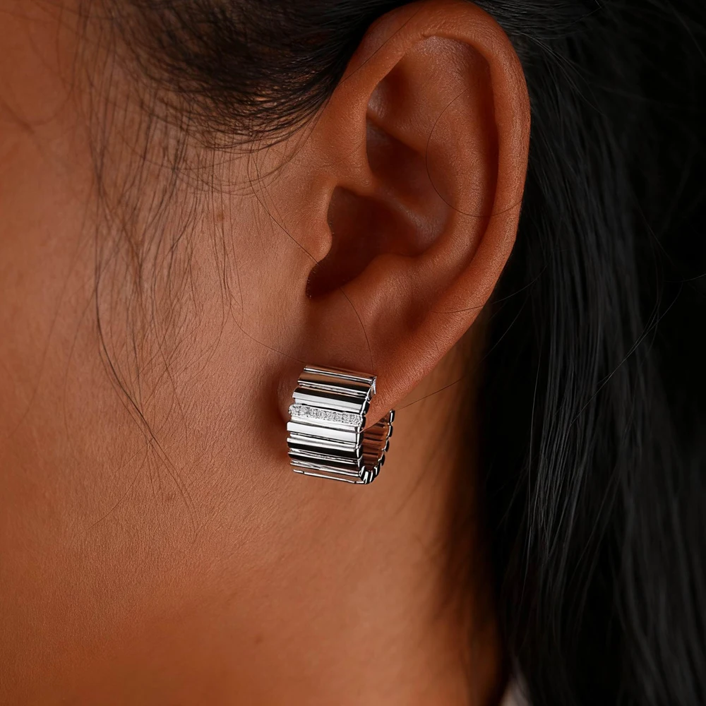 الكلاسيكية عالية تلميع معبد بلينغ تشيكوسلوفاكيا هوب Huggie أقراط للنساء الذهب اللون 2026 الاتجاه الجديد الفاخرة ثقب الأذن مجوهرات #5