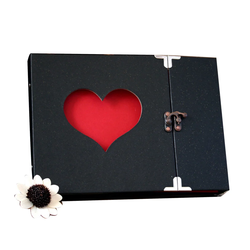 

27.5X19.5Cm Hollowed Heart Shape Paper Photo Album Diy Scrapbook For Baby Wedding Anniversary Vintage Memory Storage Creative