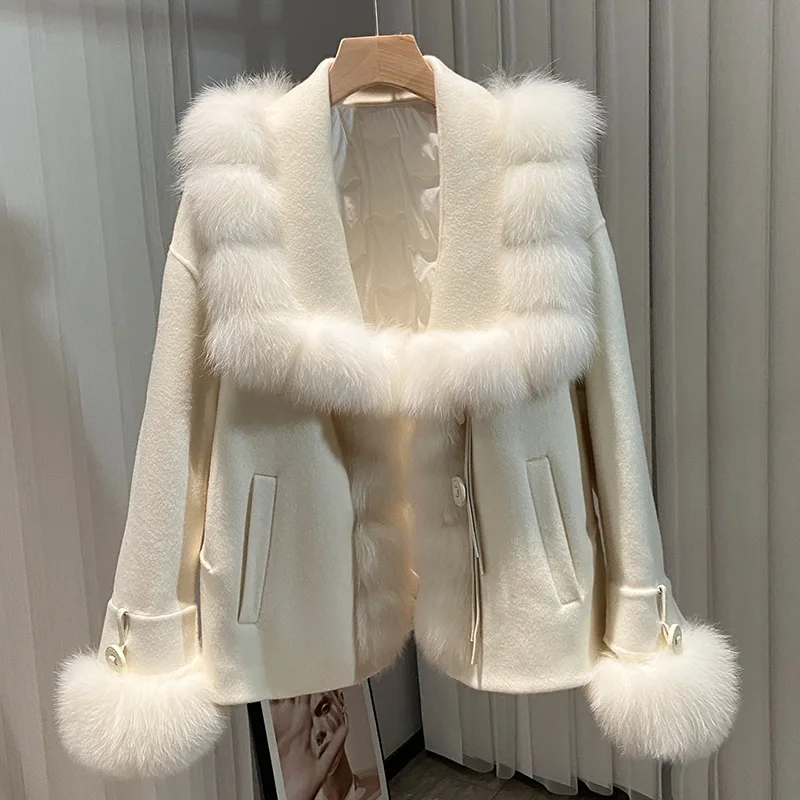 

2024 New Real fur,Women's real lamb Woolen Winter Coat Cashmere natural fur blended natural fox fur jackets