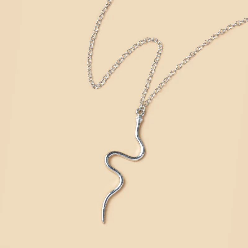 1pc Gold Plated Snake Necklace Pendant Necklace Snake Necklace for Women Serpent Silver Color Necklaces Trendy Necklace Jewelry